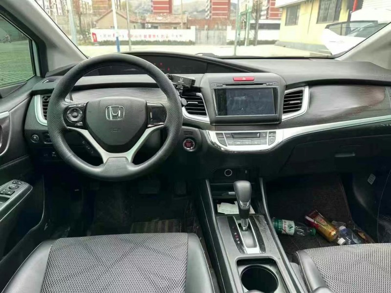 青岛15年本田杰德4