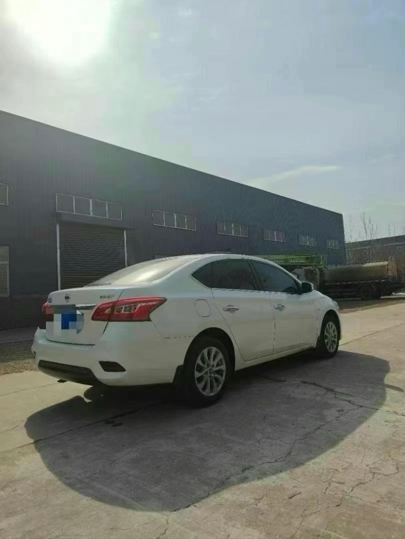 濟寧20年日產軒逸7
