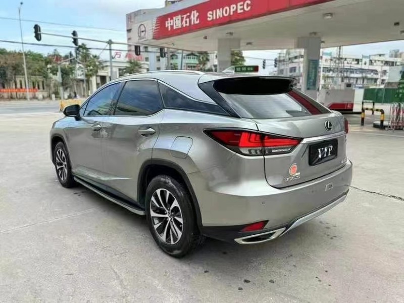 广州22年雷克萨斯RX7