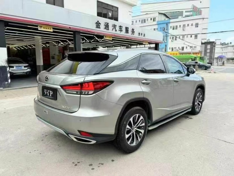 广州22年雷克萨斯RX8