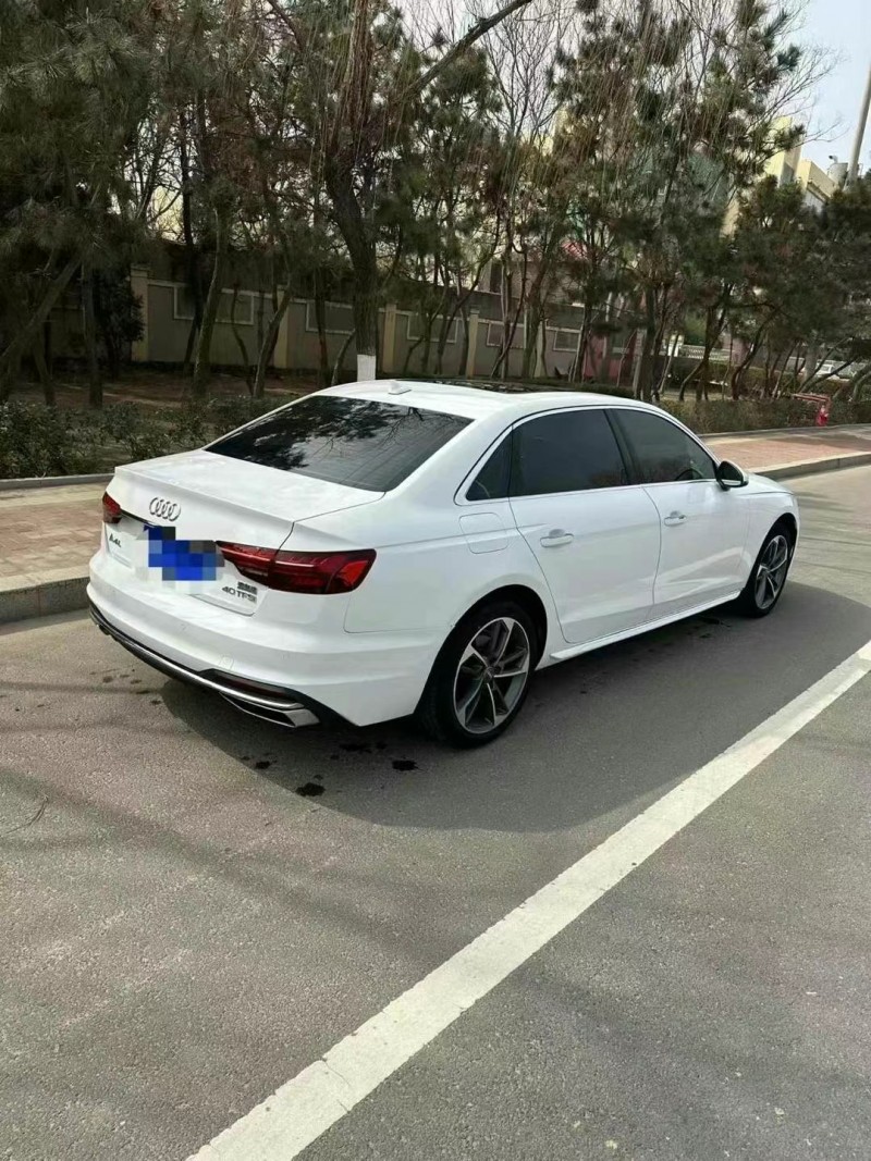 济宁21年奥迪A4L7