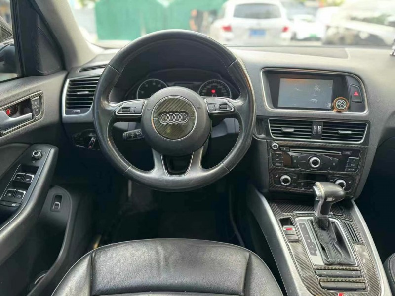 广州15年奥迪Q57