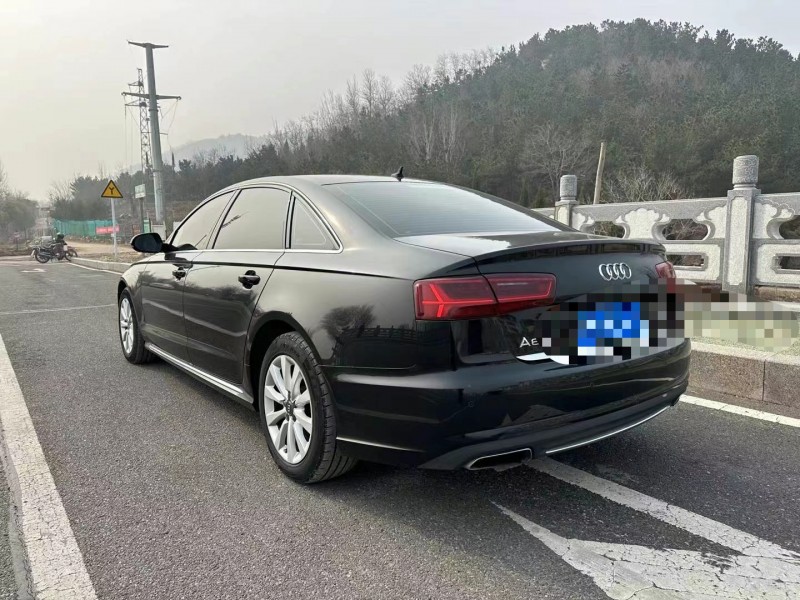 青岛16年奥迪A6L8