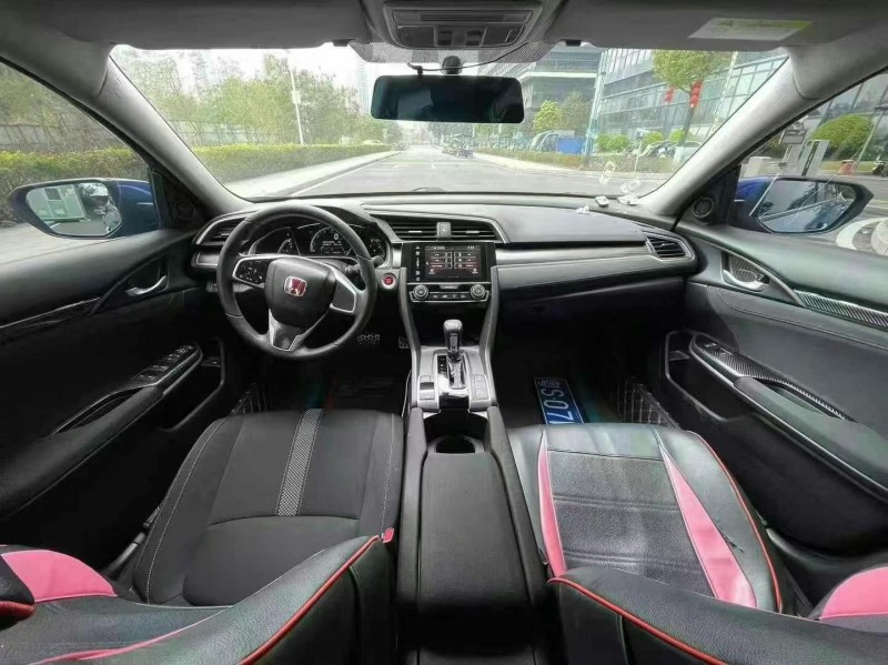 东莞22年本田思域4