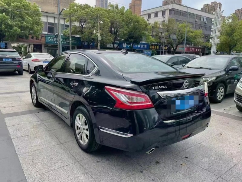 常州15年日產天籟8