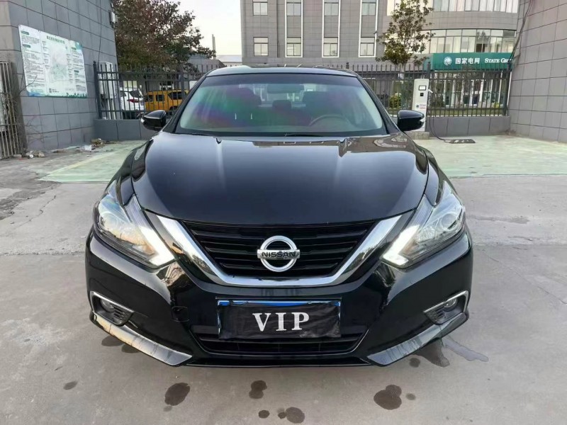 徐州18年日產天籟1