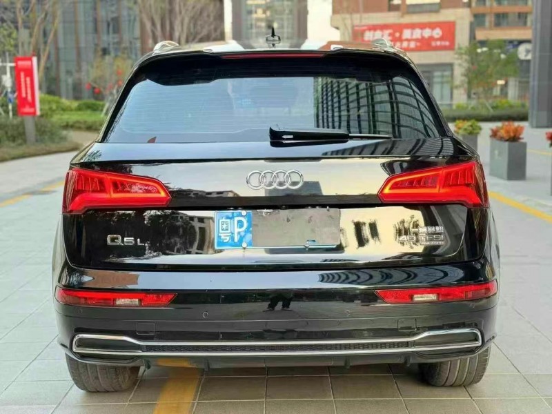 佛山21年奧迪Q59