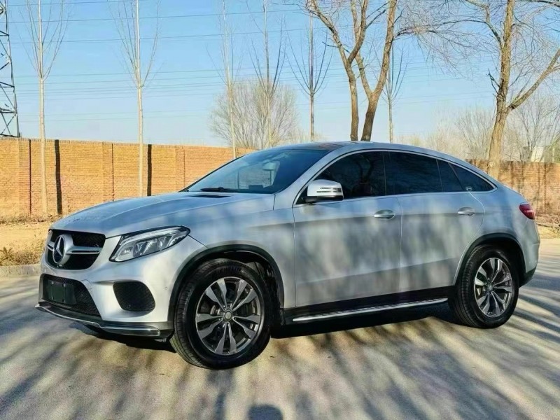 济宁16年奔驰GLE2