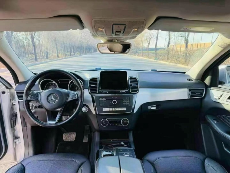 济宁16年奔驰GLE4