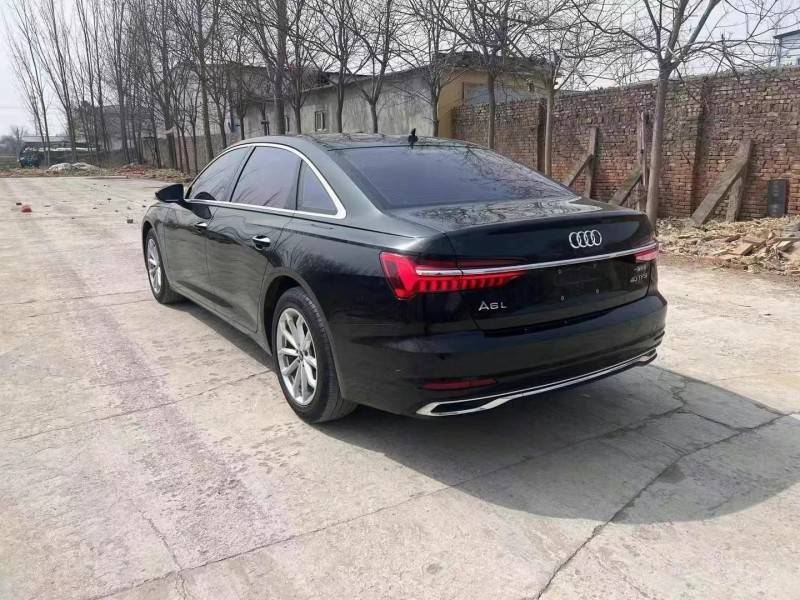 济宁24年奥迪A6L8