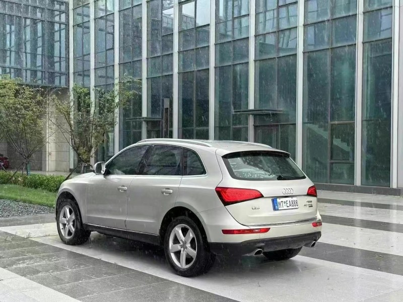 青岛16年奥迪Q58