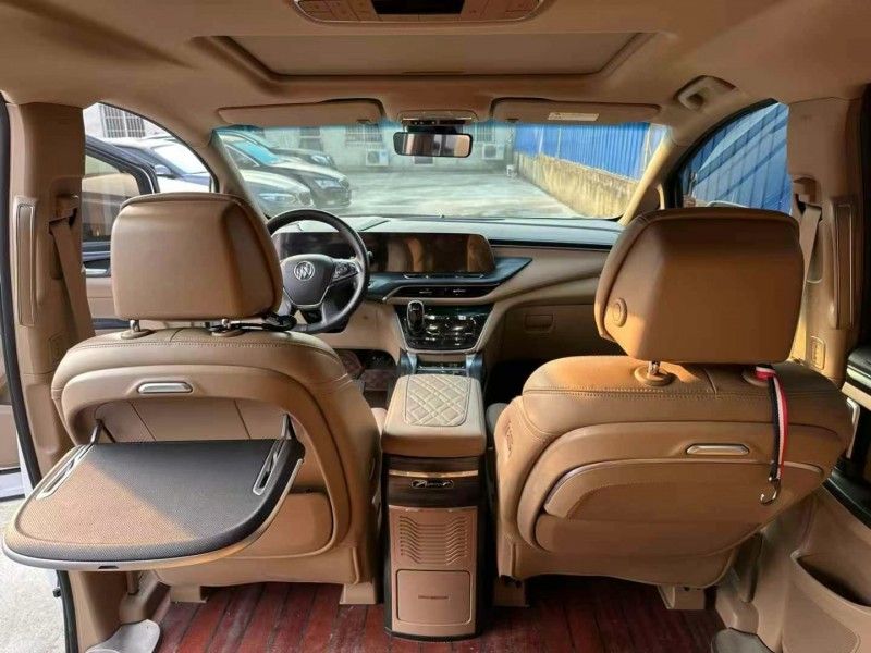 徐州21年别克GL84