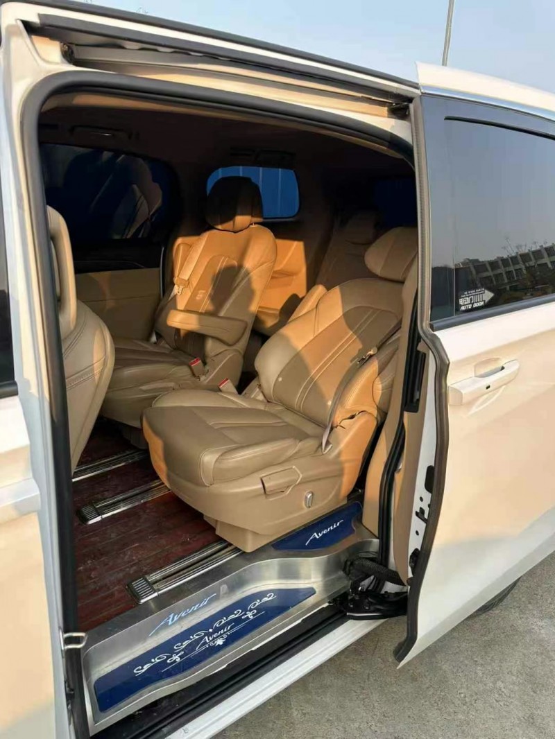 徐州21年别克GL86