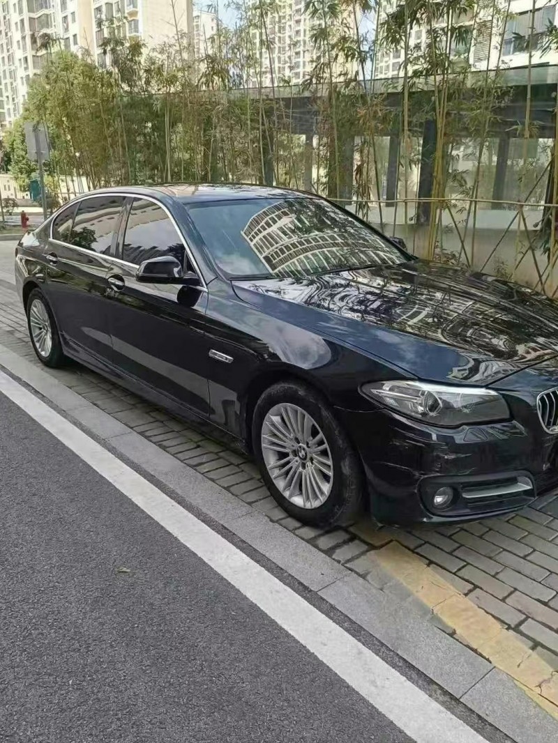 徐州16年宝马5系3