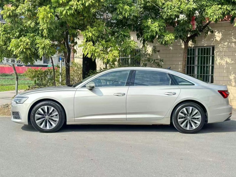 广州19年奥迪A6L3
