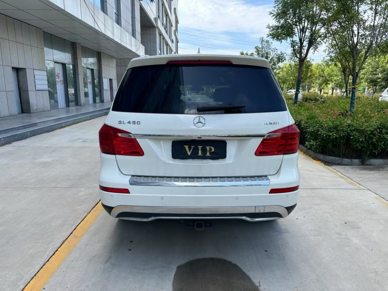 济宁13年奔驰GL9