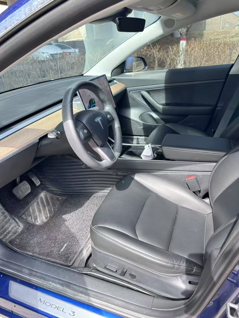 青島20年特斯拉MODEL 34