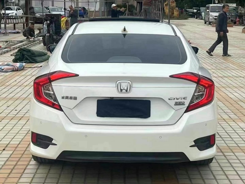 广州18年本田思域9