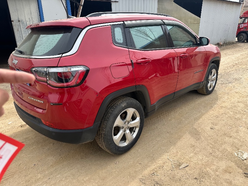 德州20年Jeep指南者5