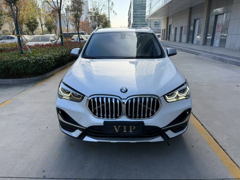 济宁22年宝马X11