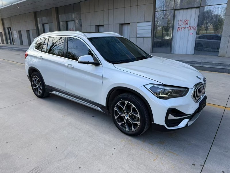 济宁22年宝马X12