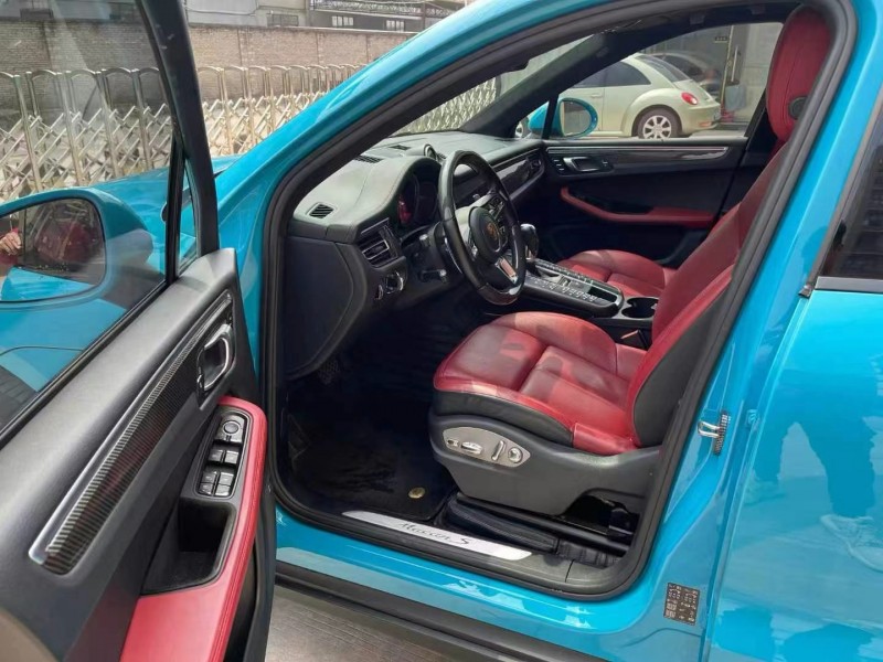 广州20年保时捷Macan7