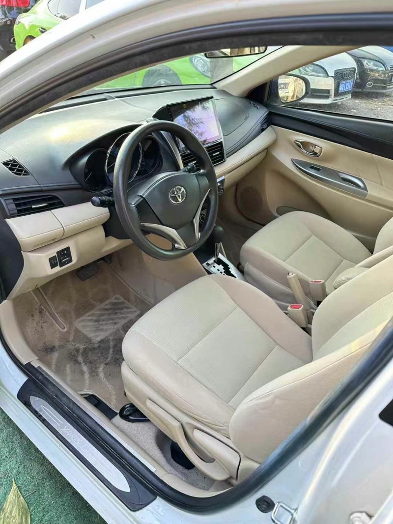 广州16年丰田YARiS L 致炫6