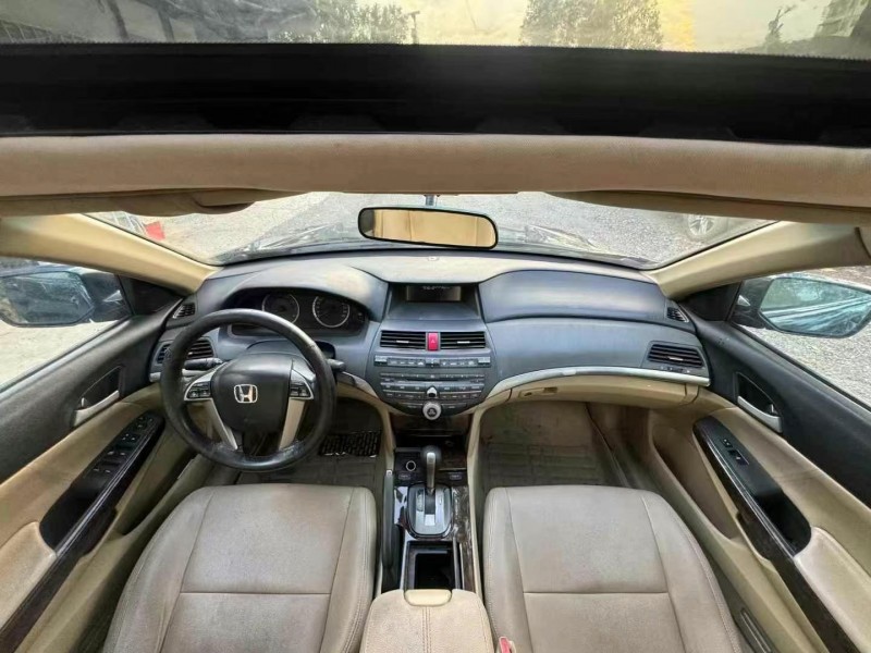 广州09年本田雅阁7