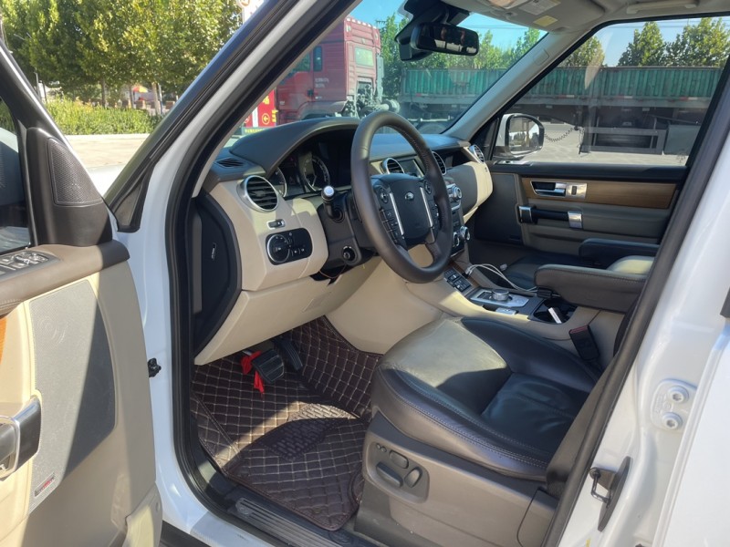 青岛15年路虎发现4