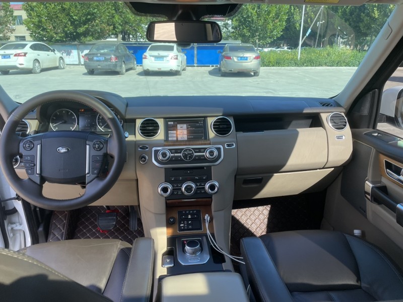 青岛15年路虎发现6