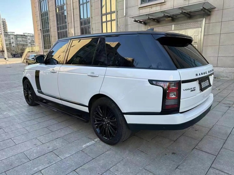 东营17年路虎揽胜行政7