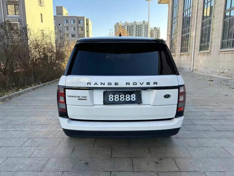 东营17年路虎揽胜行政9