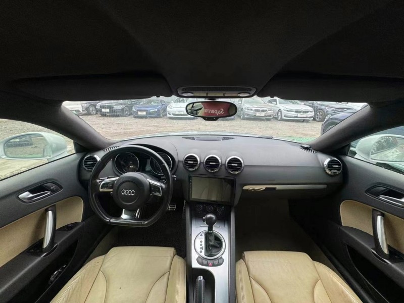 广州09年奥迪TT8