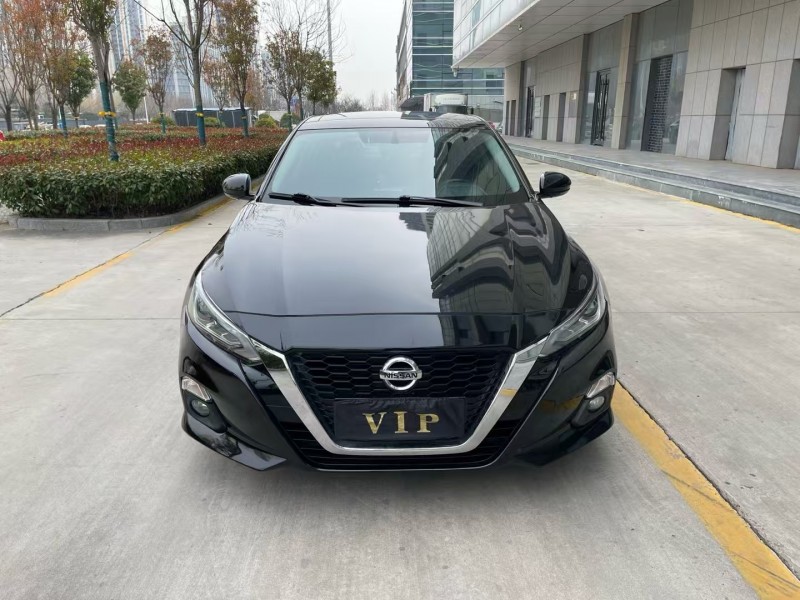 濟寧20年日產天籟1