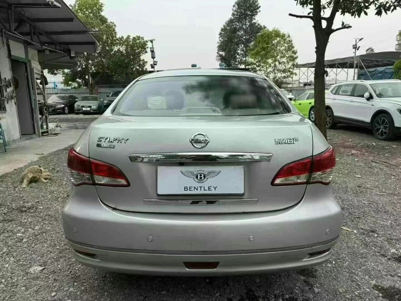 廣州14年日產軒逸5