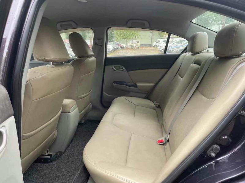 广州12年本田思域7