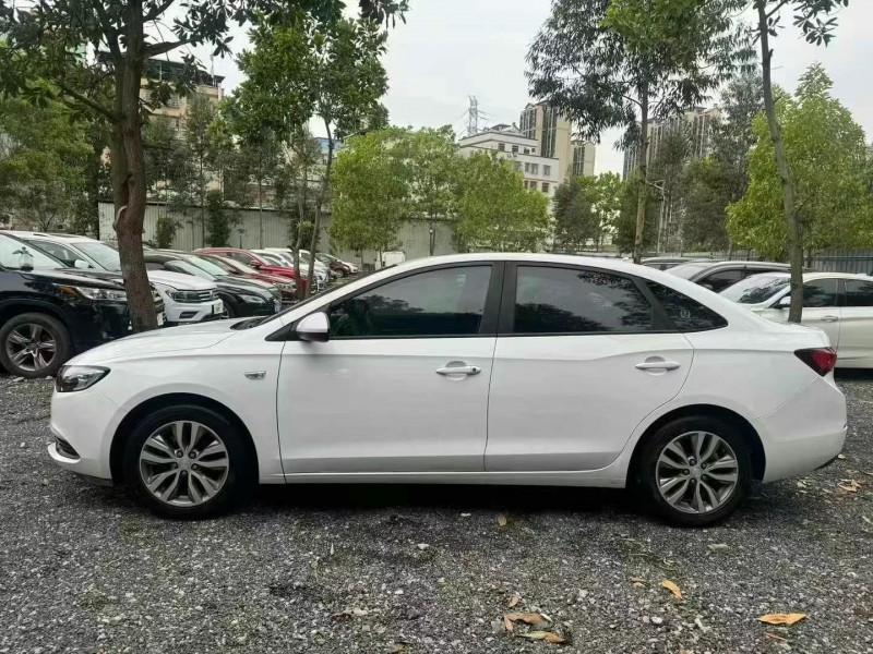 广州21年别克英朗4