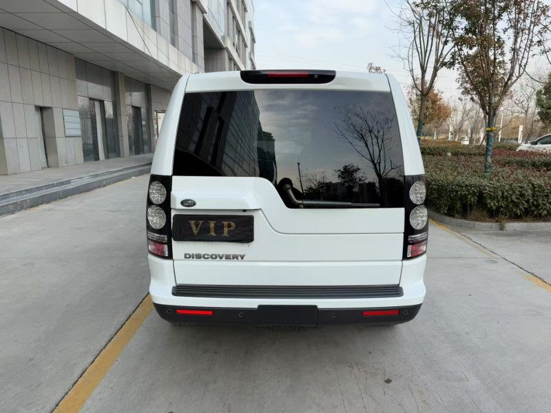 济宁17年路虎发现9