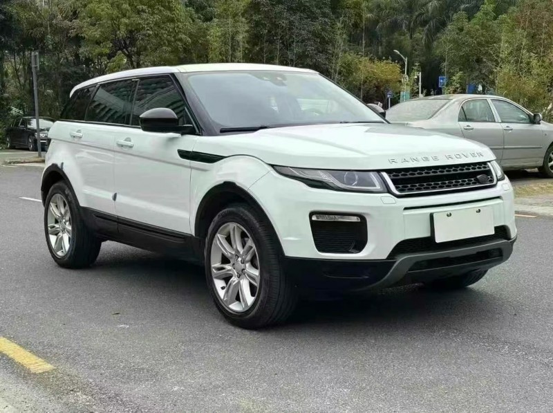 济宁17年路虎揽胜极光(进口)3