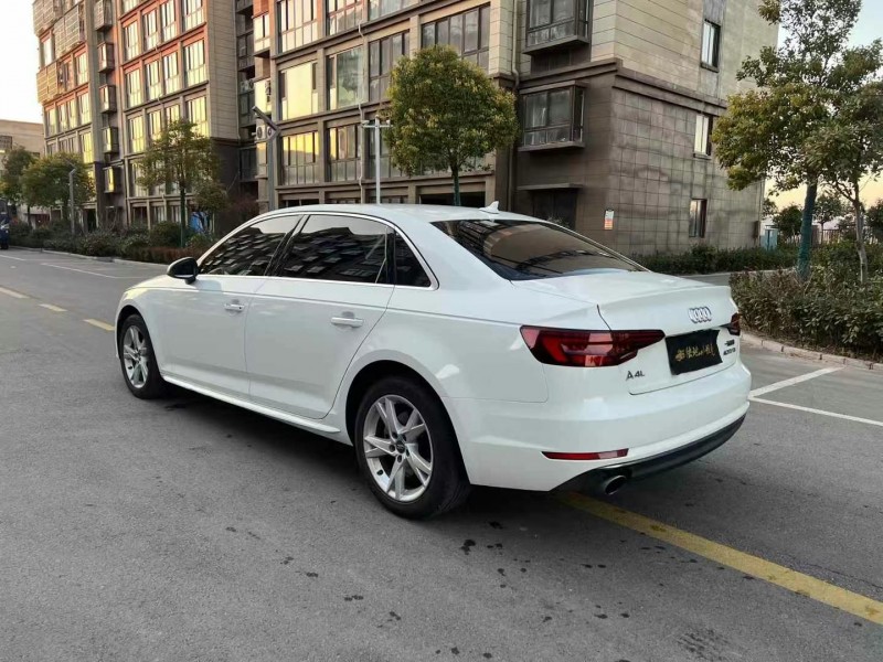 徐州18年奥迪A4L7