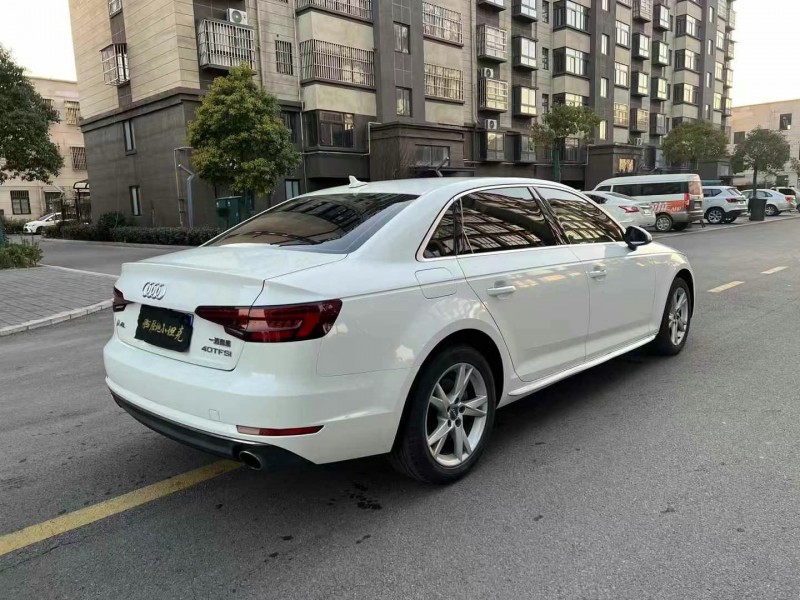 徐州18年奥迪A4L8