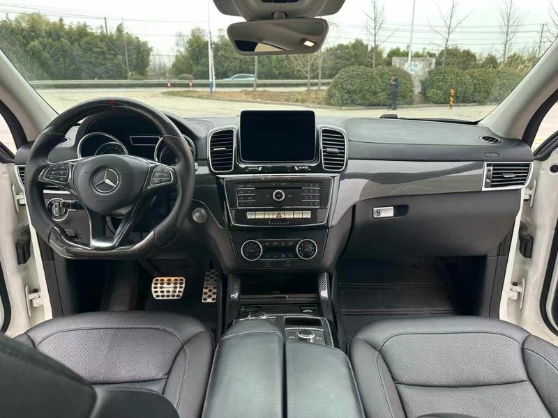 徐州16年奔驰GLE5