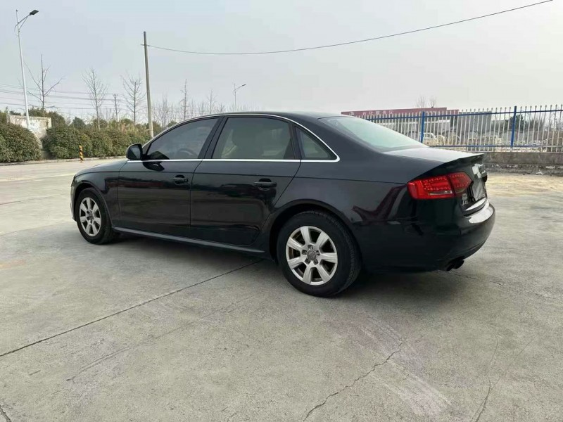 徐州11年奥迪A4L8