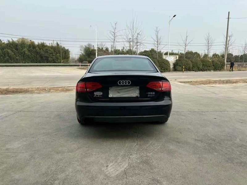 徐州11年奥迪A4L9