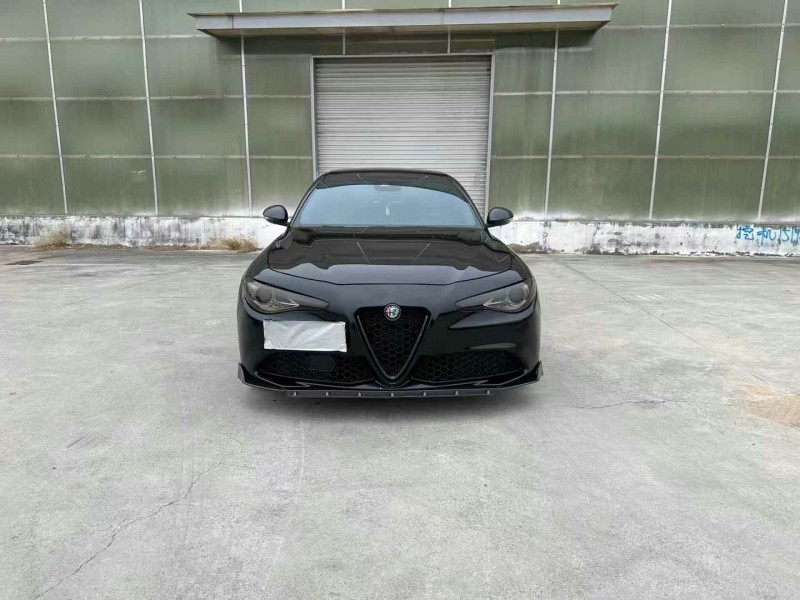 徐州20年阿尔法·罗密欧Giulia1