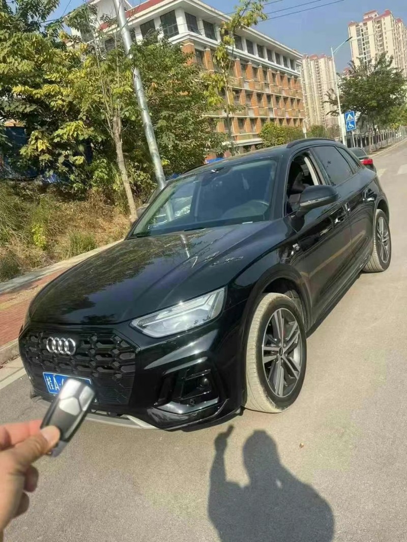 南寧22年奧迪Q52