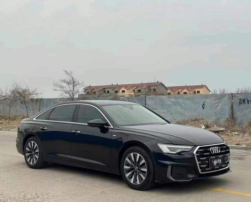 青岛21年奥迪A6L3