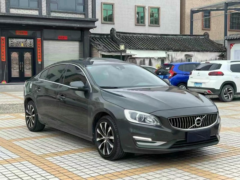 汕頭18年沃爾沃S60L2