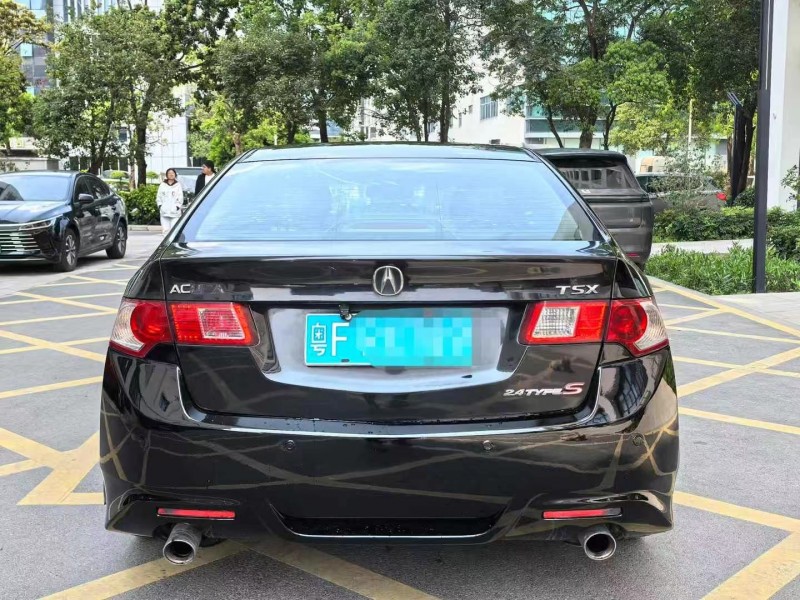 广州12年本田思铂睿9