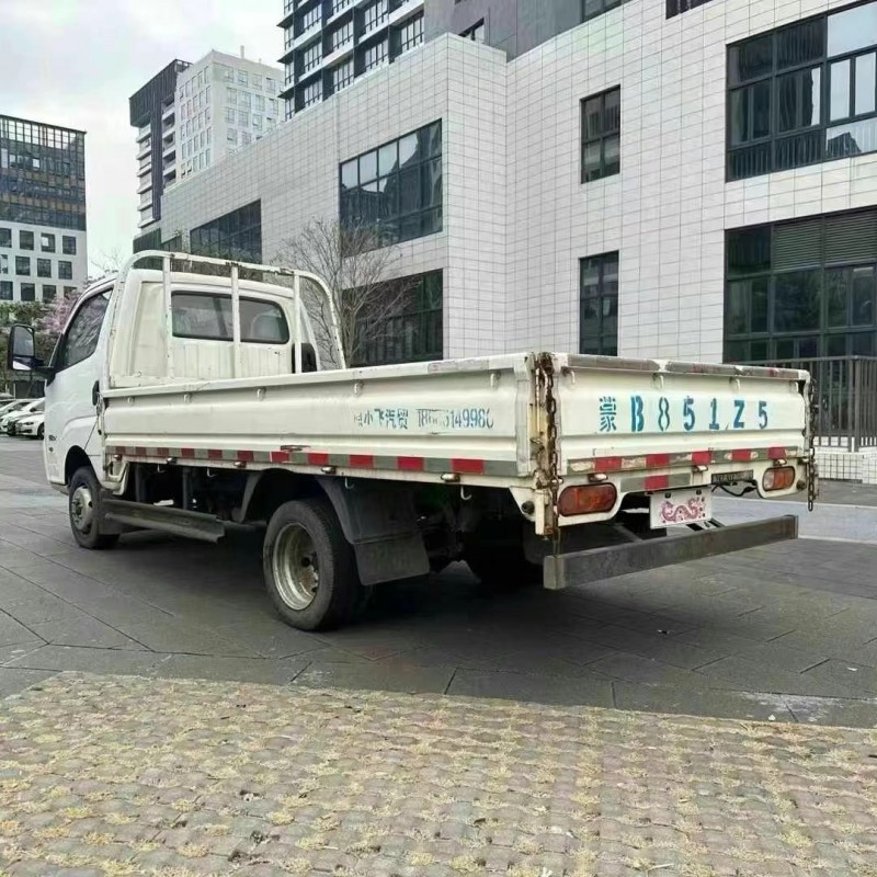 佛山19年飛碟箱貨貨車7